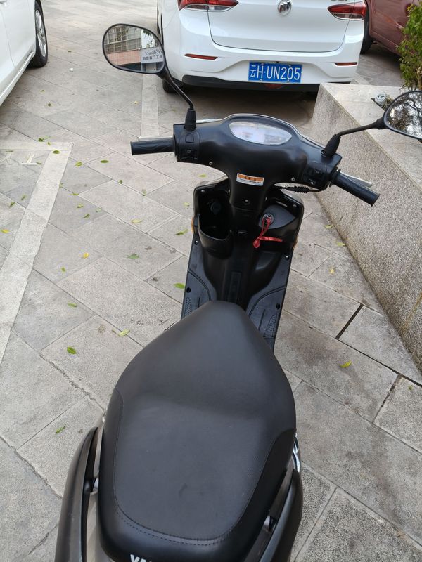 二手建设雅马哈巧格100