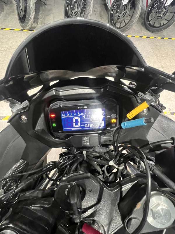 二手豪爵铃木GSX250R