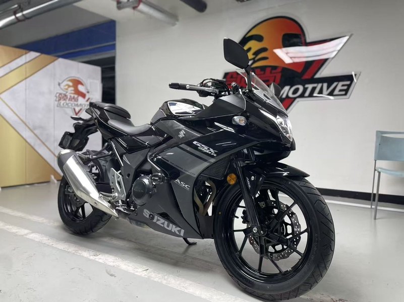 二手豪爵铃木GSX250R