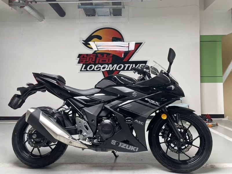 二手豪爵铃木GSX250R