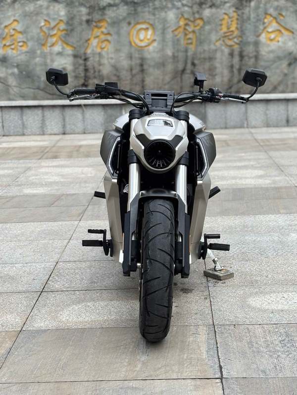 二手奔达LFC700 燎