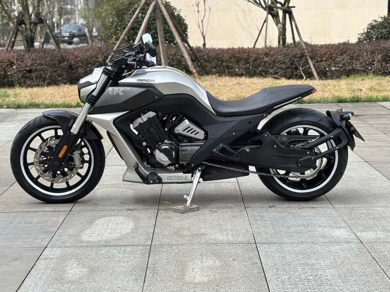 二手奔达LFC700 燎