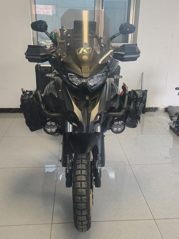 二手贝纳利TRK552