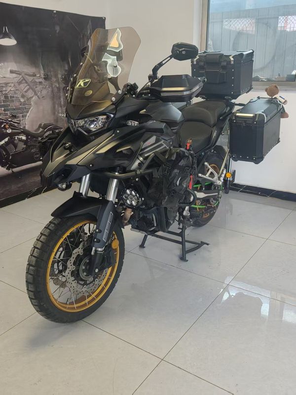 二手贝纳利TRK552