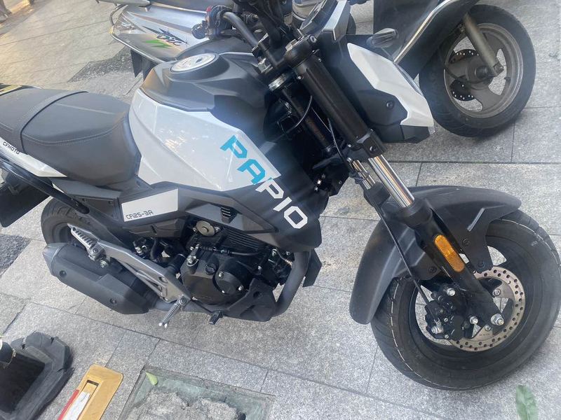 二手春风ST狒狒