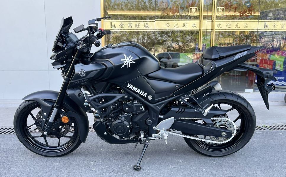 二手雅马哈MT-03