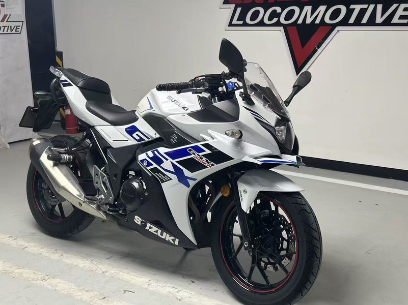 二手豪爵铃木GSX250R