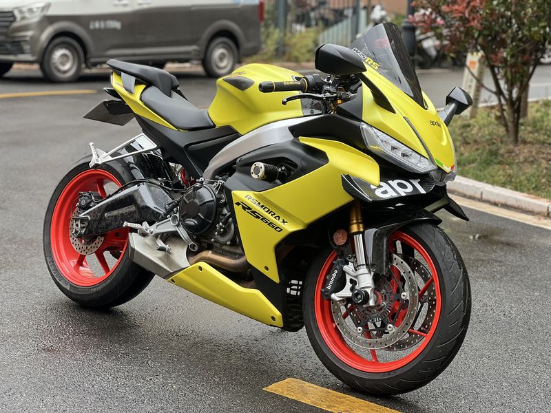 二手阿普利亚RS 660 