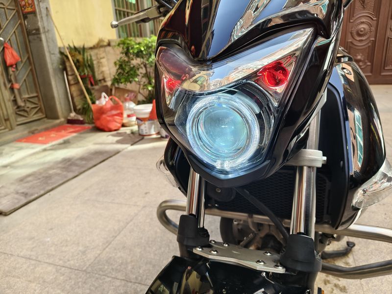 二手豪爵铃木骊驰 GW250