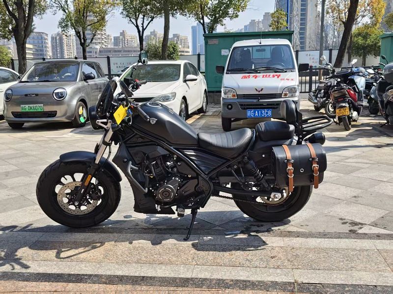 二手香帅苍云 300