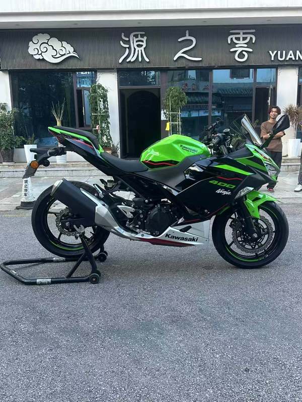二手川崎Ninja 400