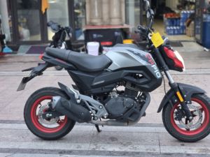 二手春风ST狒狒