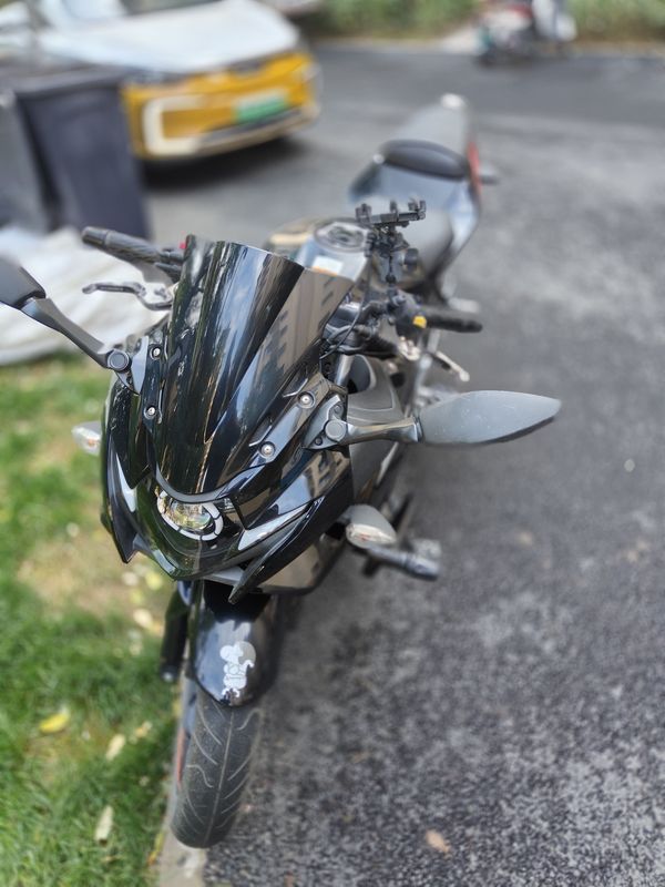 二手豪爵铃木GSX250R