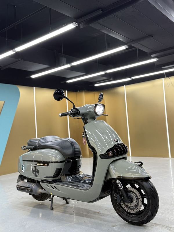 二手维多利亚Sixties 300i