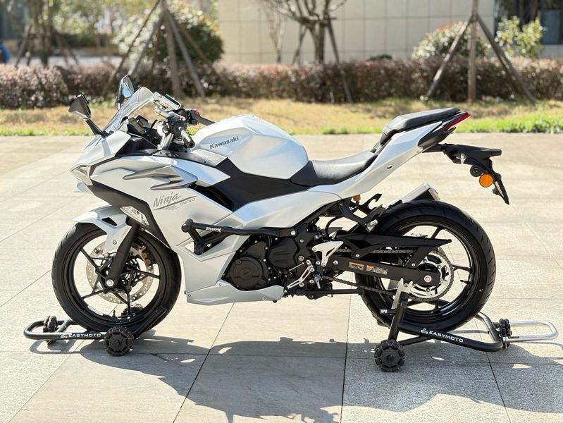 二手川崎Ninja 500