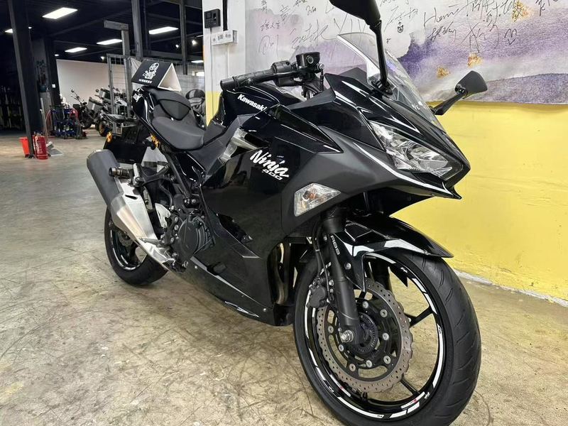 二手川崎Ninja 400