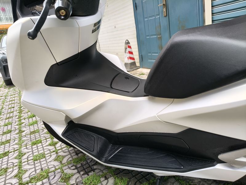 二手五羊本田PCX