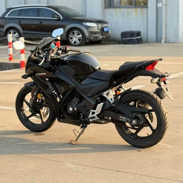 二手本田CBR300R