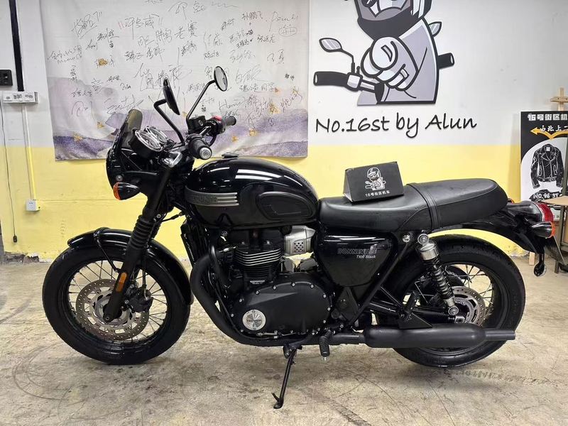 二手凯旋Bonneville T100
