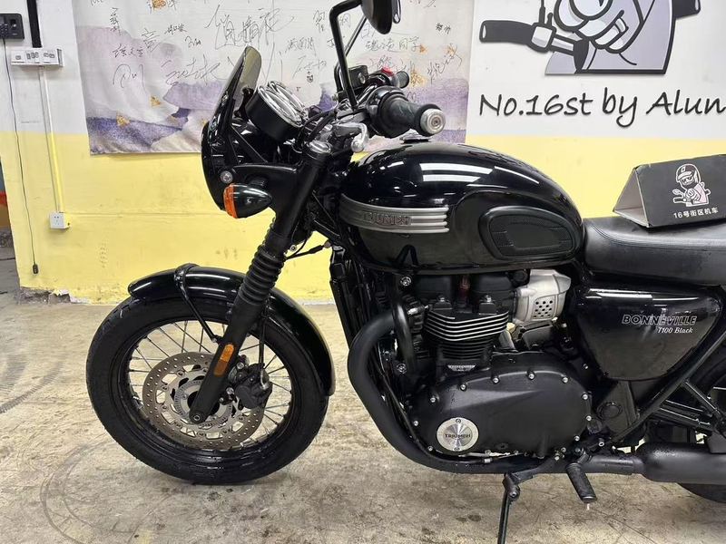 二手凯旋Bonneville T100