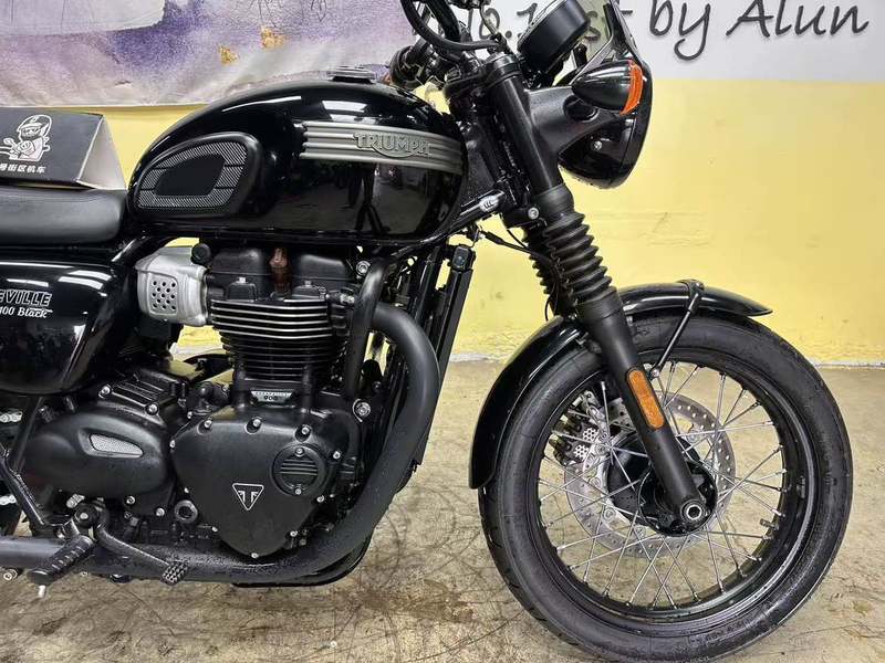 二手凯旋Bonneville T100