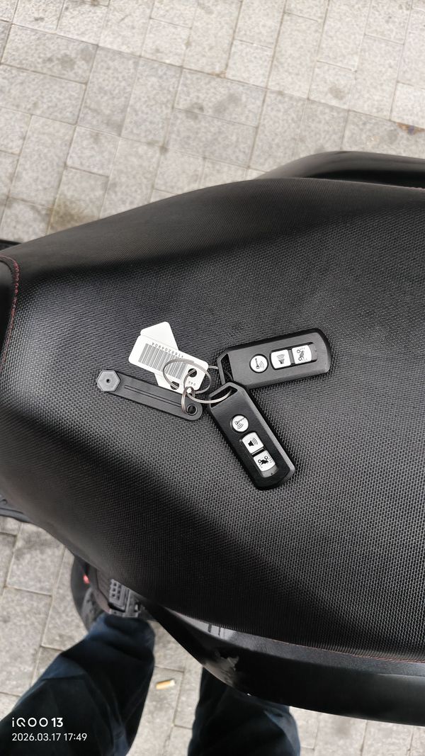 二手新大洲本田裂行 RX125Fi