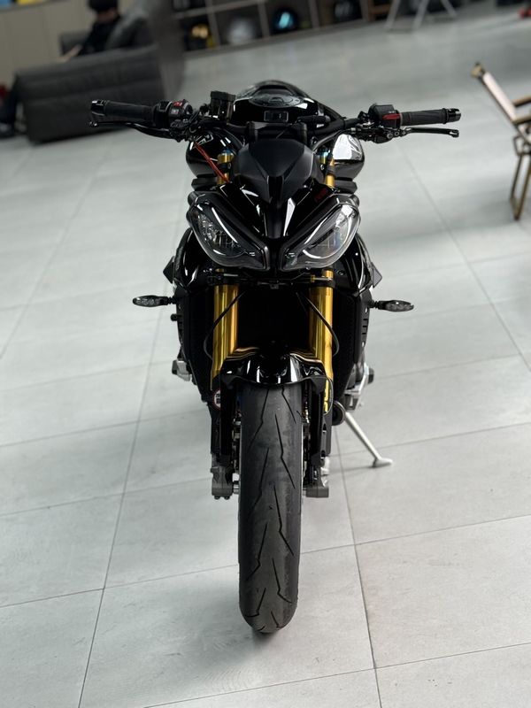 二手凯旋Speed Triple 1200