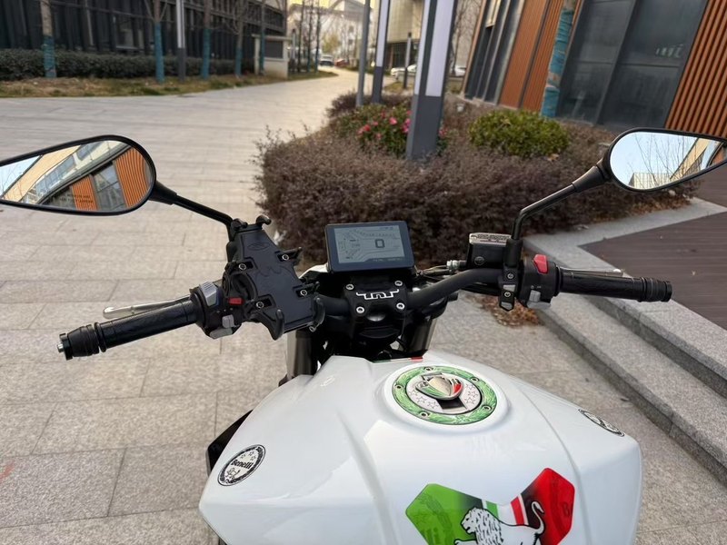 二手贝纳利TNT600i