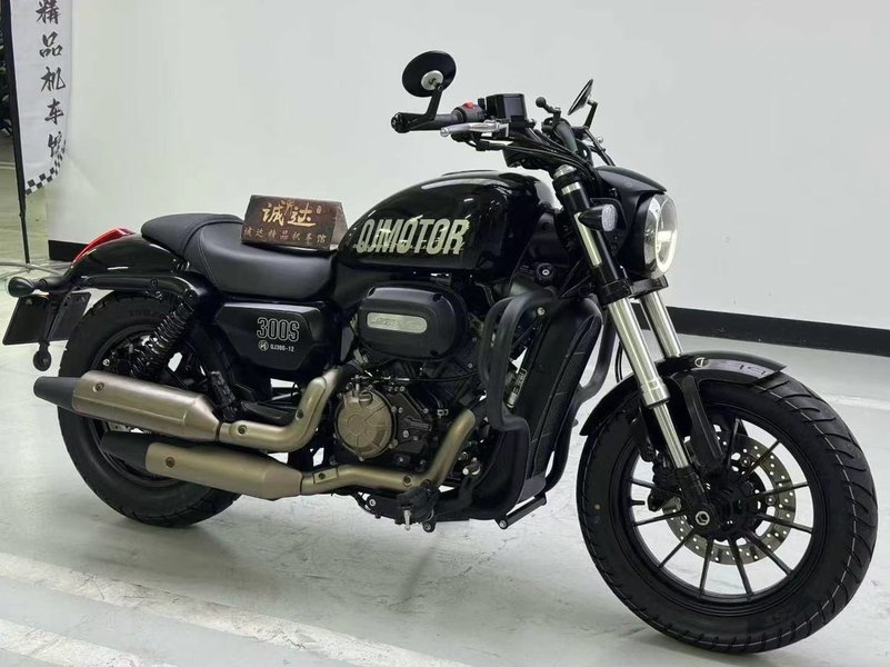 二手QJMOTOR闪300