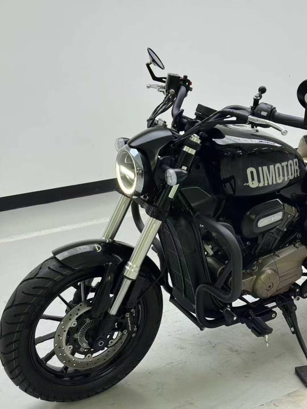 二手QJMOTOR闪300