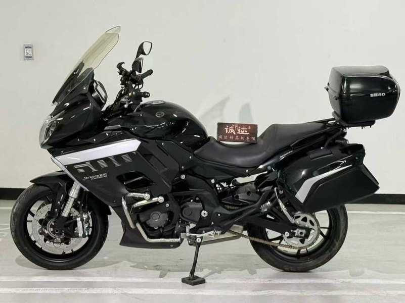 二手贝纳利600GC