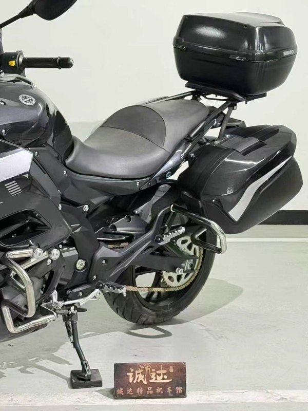 二手贝纳利600GC