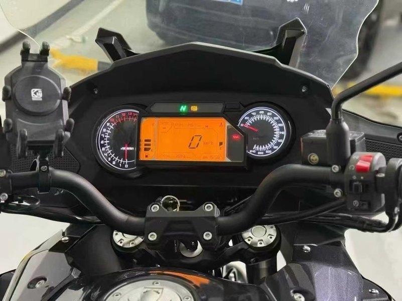 二手贝纳利600GC