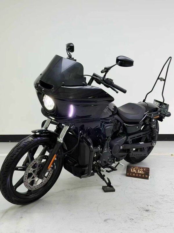 二手哈雷戴维森Nightster