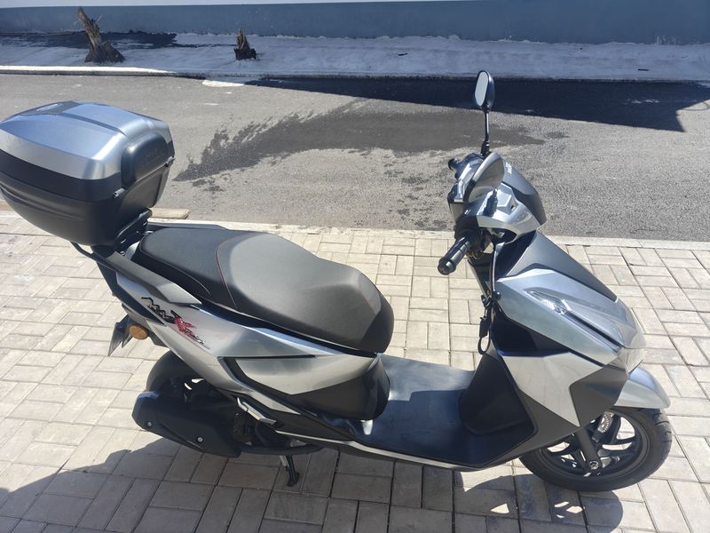 二手五羊本田NWX125