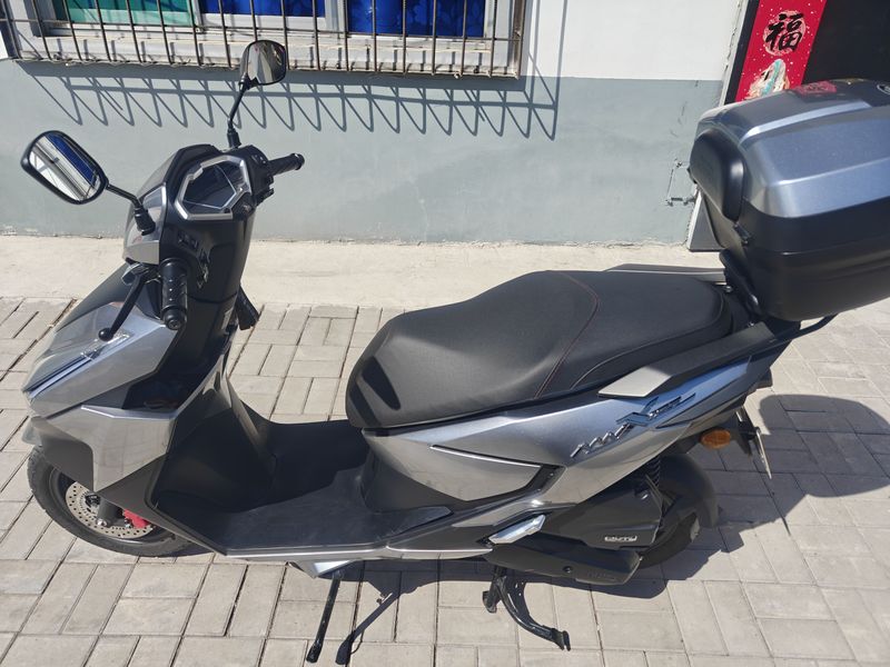 二手五羊本田NWX125