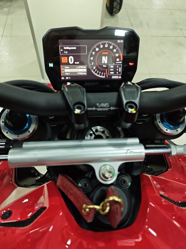 二手杜卡迪Street Fighter V4