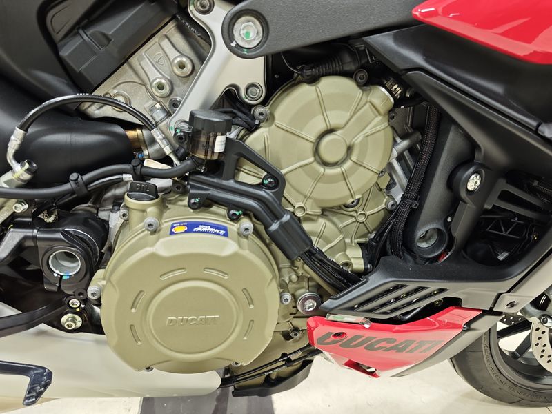 二手杜卡迪Street Fighter V4