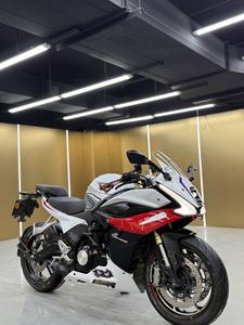 二手贝纳利龙卷风 Tornado 552R