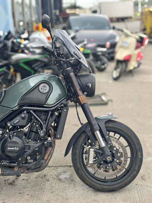 二手贝纳利幼狮 Leoncino 500