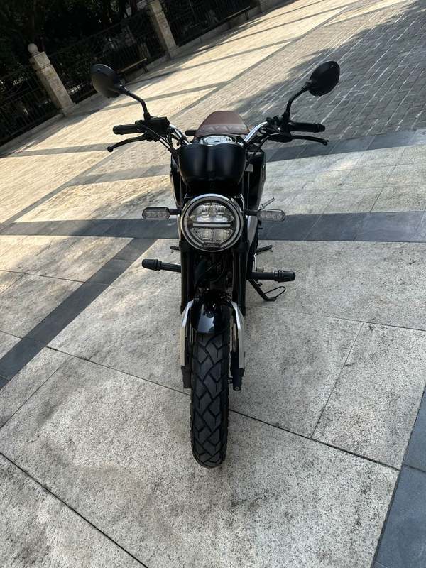 二手五羊本田鸷道 CB190SS