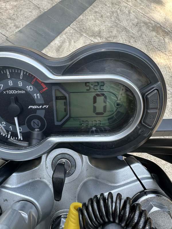 二手五羊本田鸷道 CB190SS