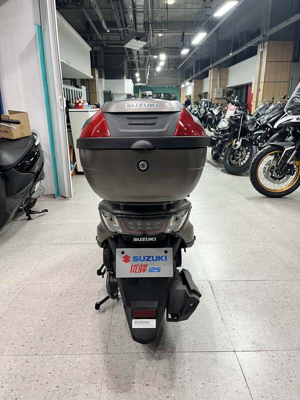 二手济南铃木优驿 UE125T