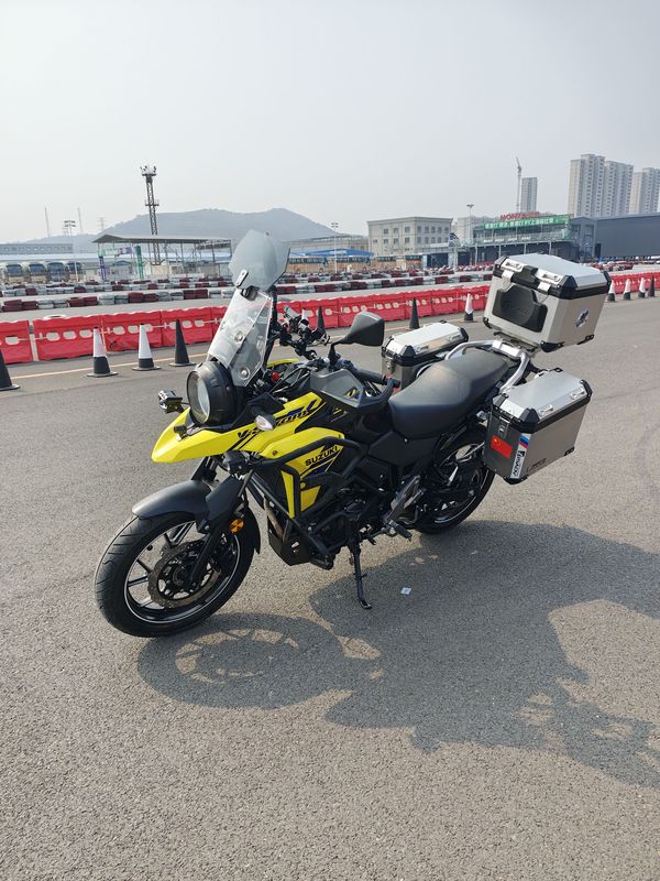 二手豪爵铃木DL250