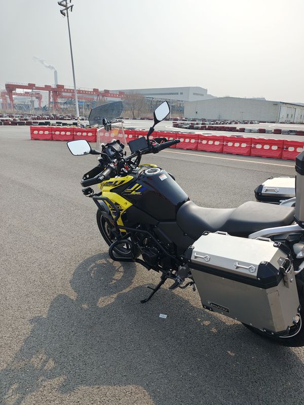 二手豪爵铃木DL250