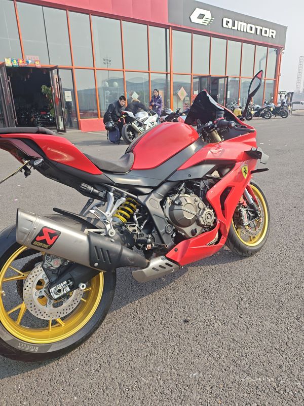 二手QJMOTOR赛800