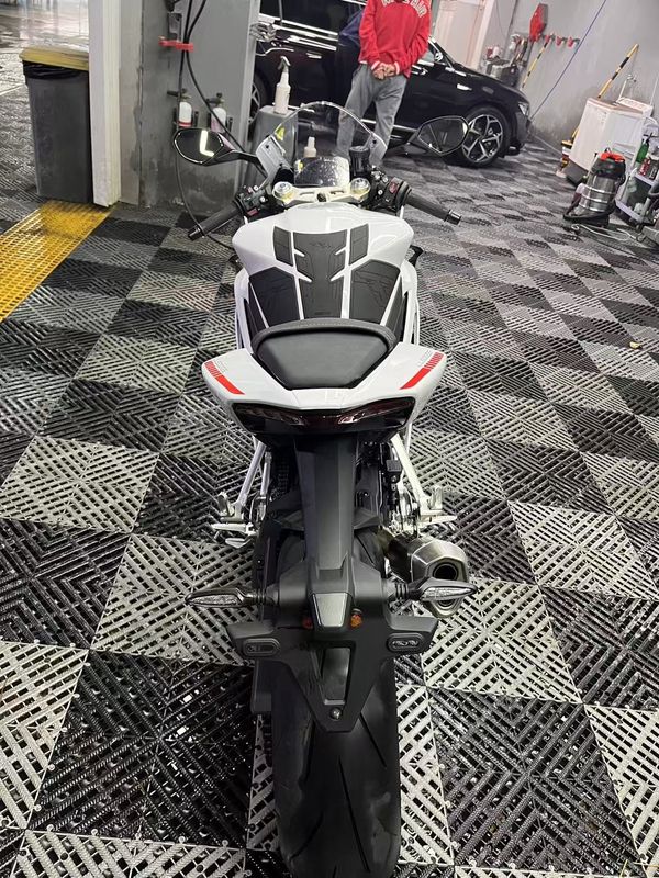 二手张雪机车500RR