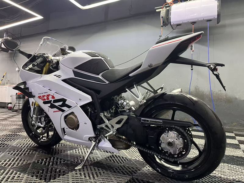 二手张雪机车500RR