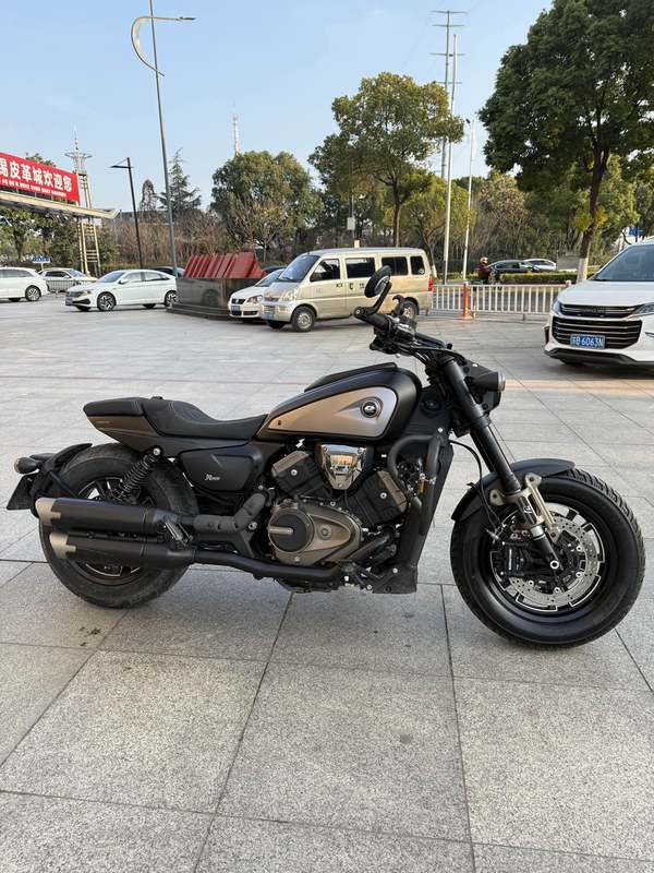 二手QJMOTOR闪600