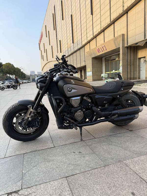 二手QJMOTOR闪600